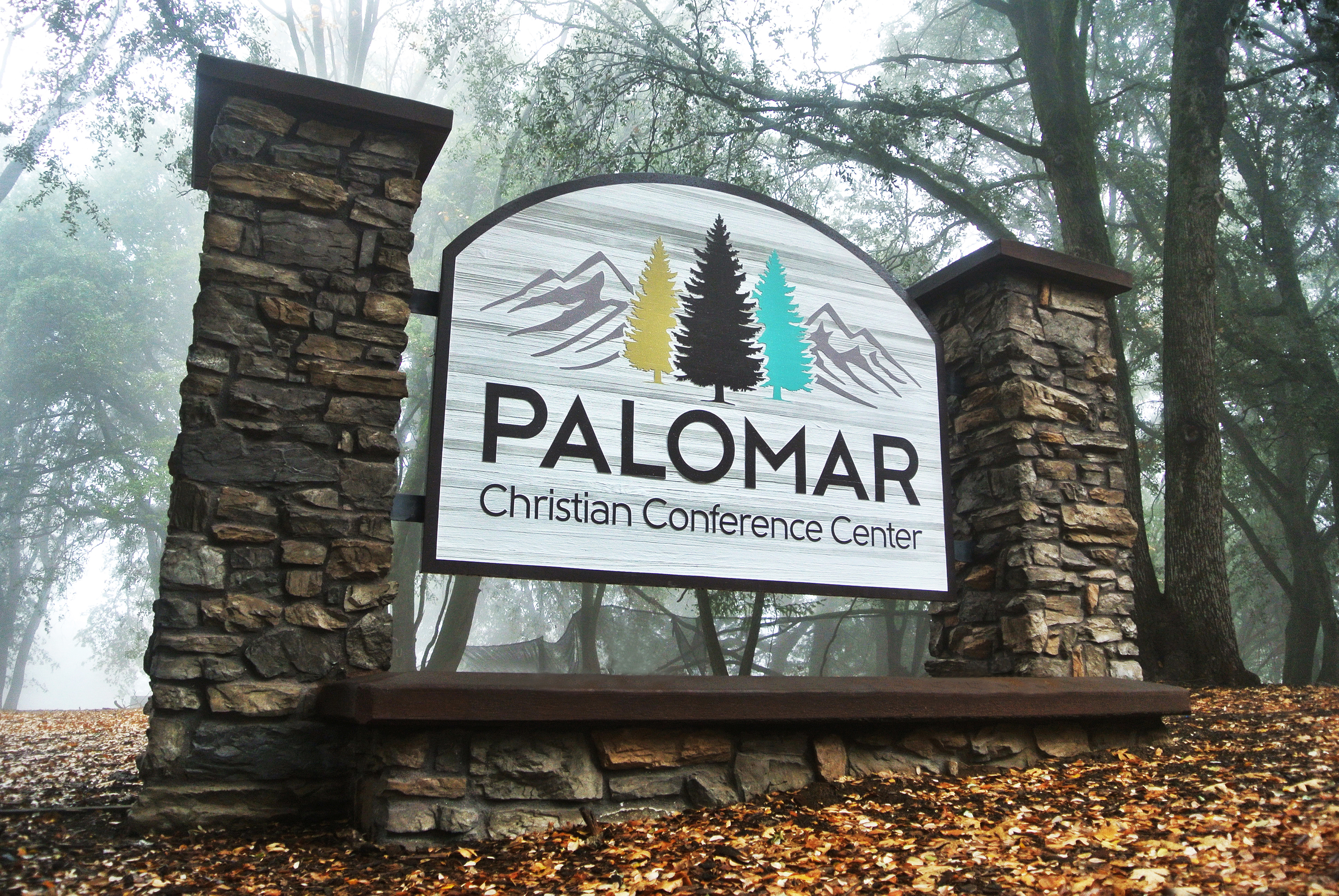 palomar church monument sign